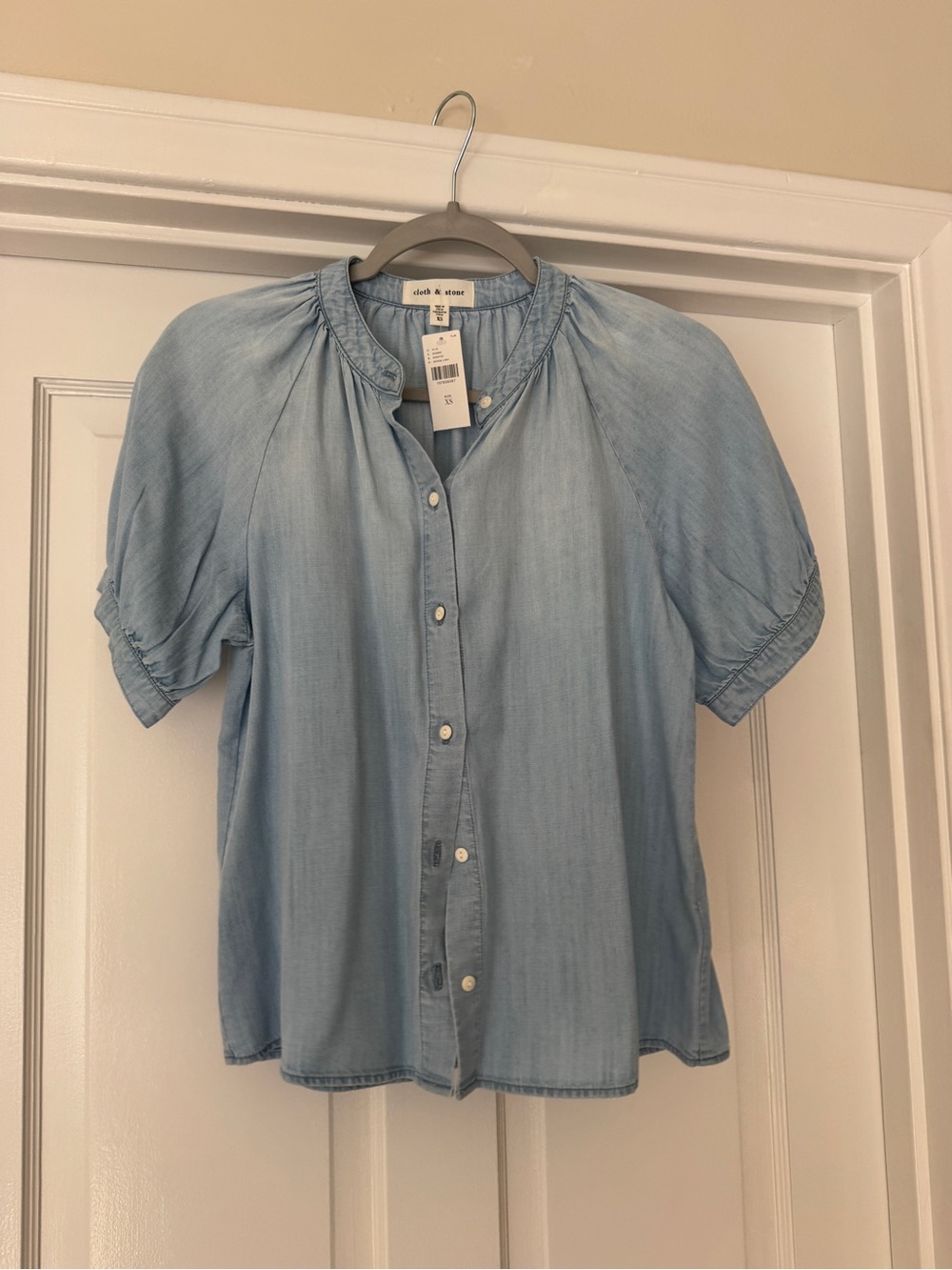 cloth & stone Light Denim Button-Front Short Sleeve Top